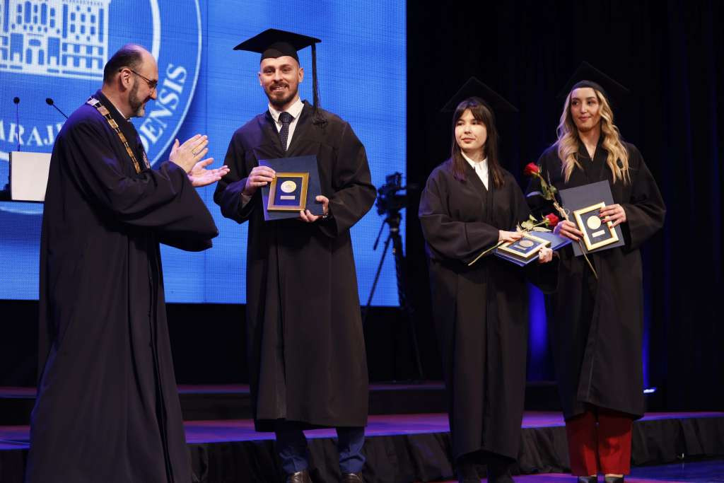 Održana promocija 3.633 diplomanta i magistranta Univerziteta u Sarajevu