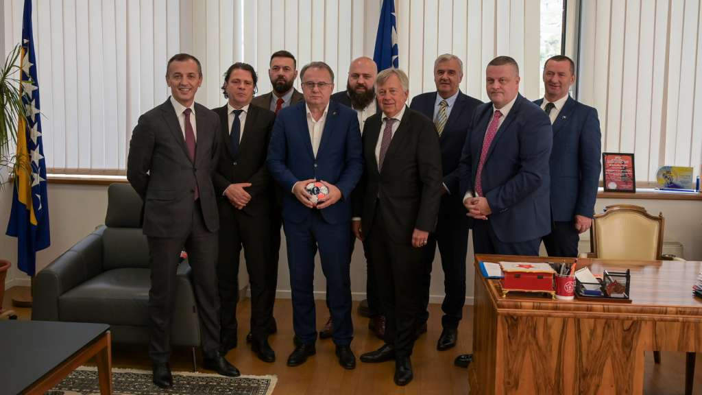 Nikšić s rukovodstvom EHF-a: Vlada FBiH nastavlja podržavati stabilizaciju i razvoj bh. rukometa