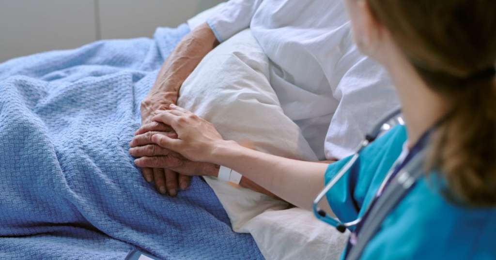 Pacijentima u terminalnoj fazi bolesti u KS osigurana besplatna palijativna njega u hospisu