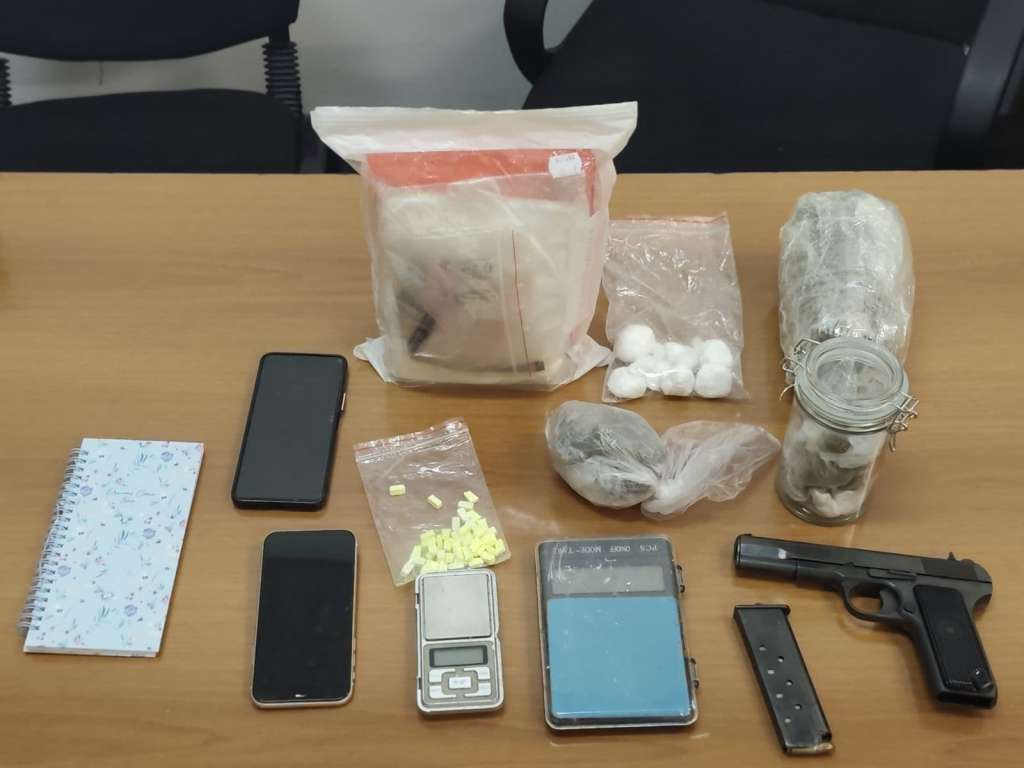 Akcija MUP-a KS 'Star' - Oduzeta droga, oružje i novac, uhapšen muškarac iz Sarajeva