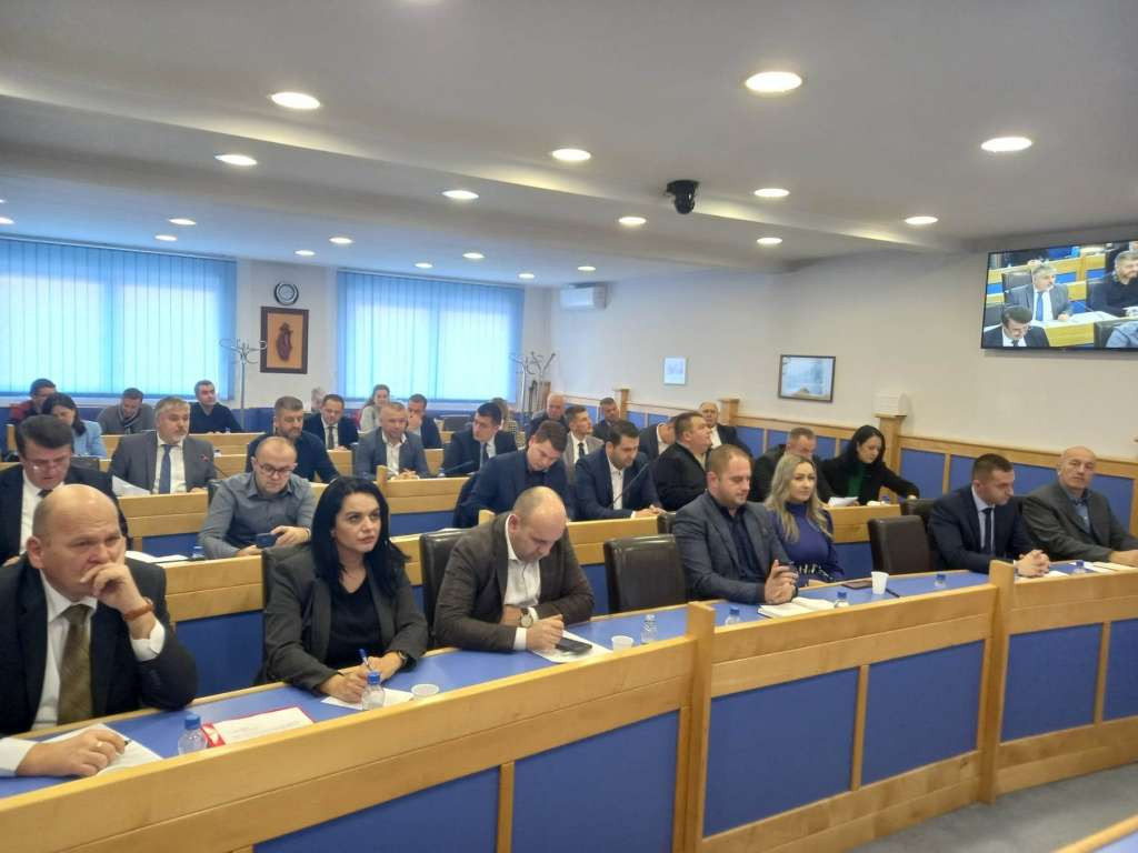 Skupština BPK Goražde rebalansom budžeta stvorila uslove za isplatu jednokratne naknade