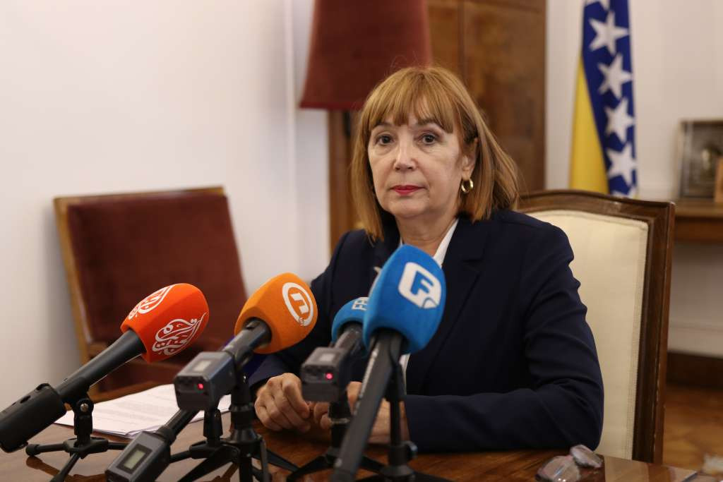 Mahmutbegović: Čavara ignorirao institucije, potpredsjednike i Ustav FBiH
