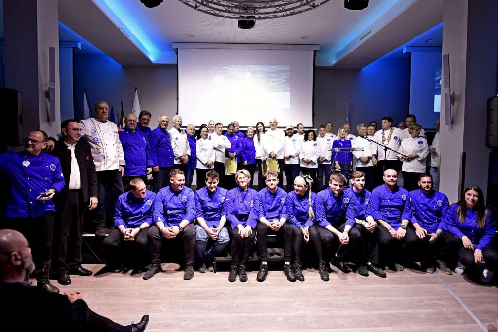 Biser mora 2023: U Supetru otvoreno 18. izdanje najvećeg gastro natjecanja u regiji