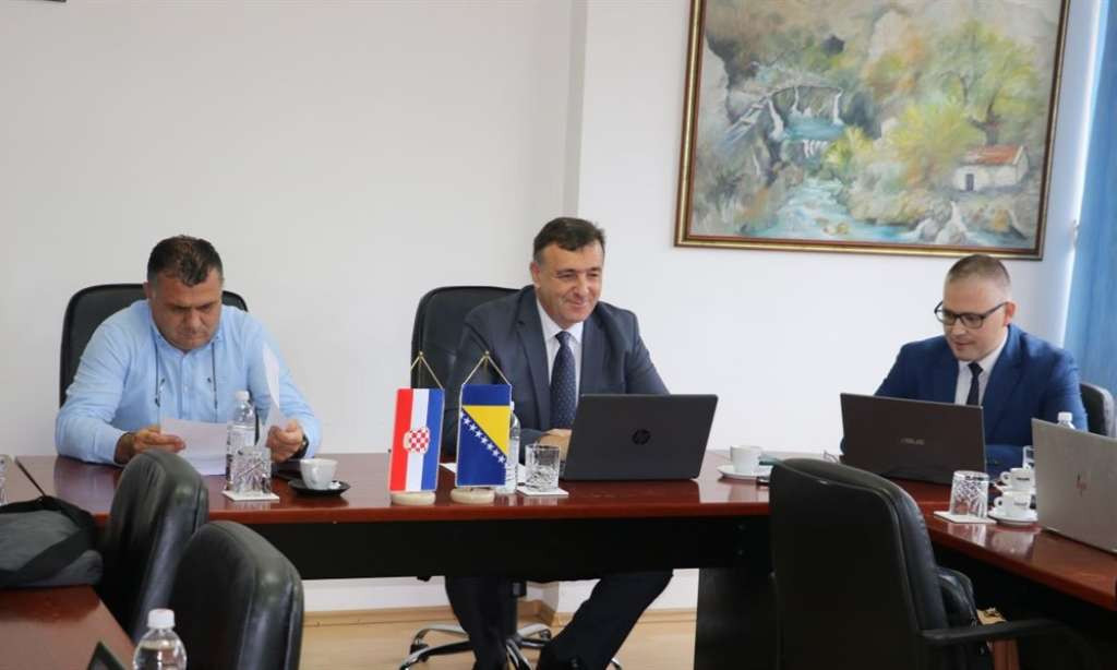 Vlada ZHK-a: Za poticanje razvoja privrede 700.000 KM