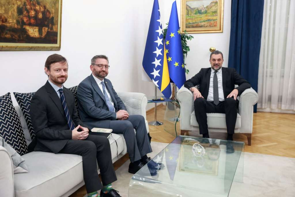 Farrell sa Konakovićem: Irska ostaje posvećena podršci BiH na njenom putu ka članstvu u EU