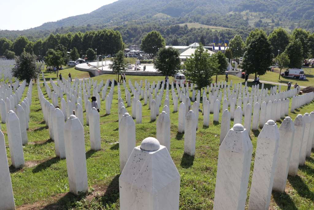 Kanadska pokrajina Alberta priznala genocid u Srebrenici