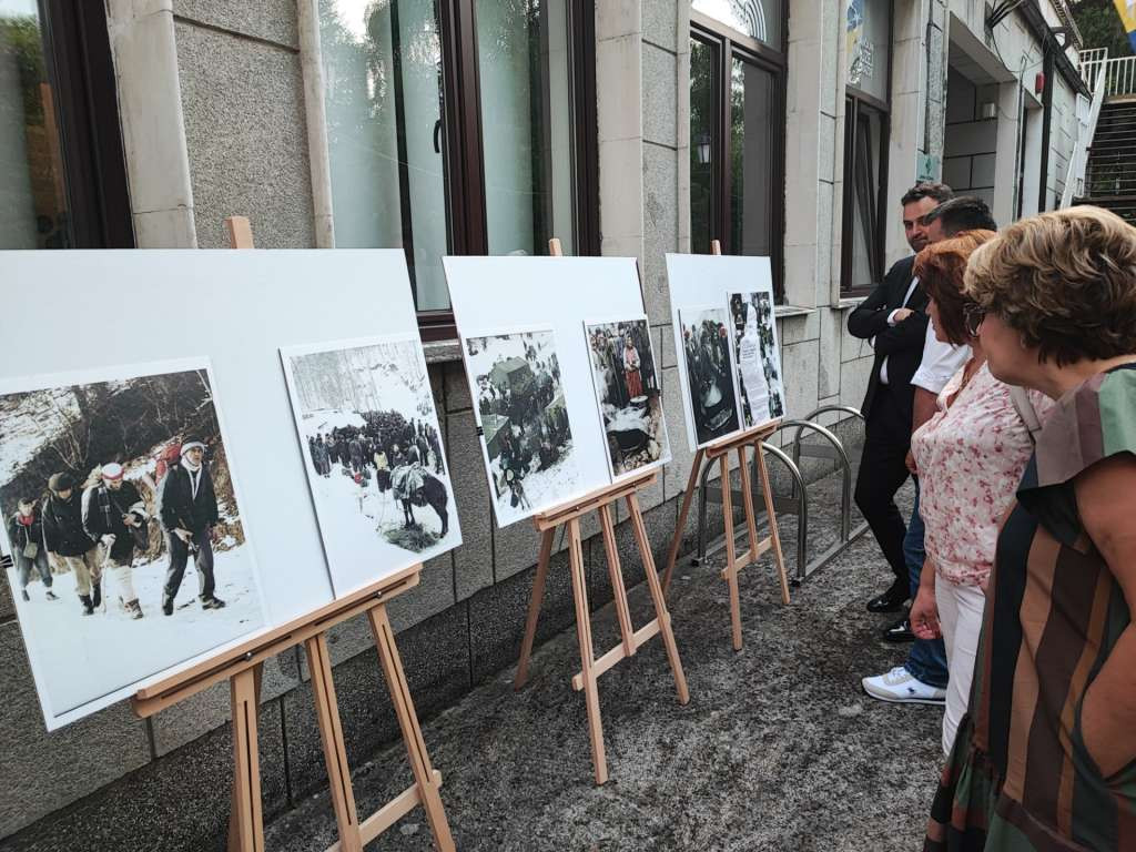 U Goraždu otvorena izložba 'Grebak u objektivu ratnog reportera Gyurija Bakonyija'