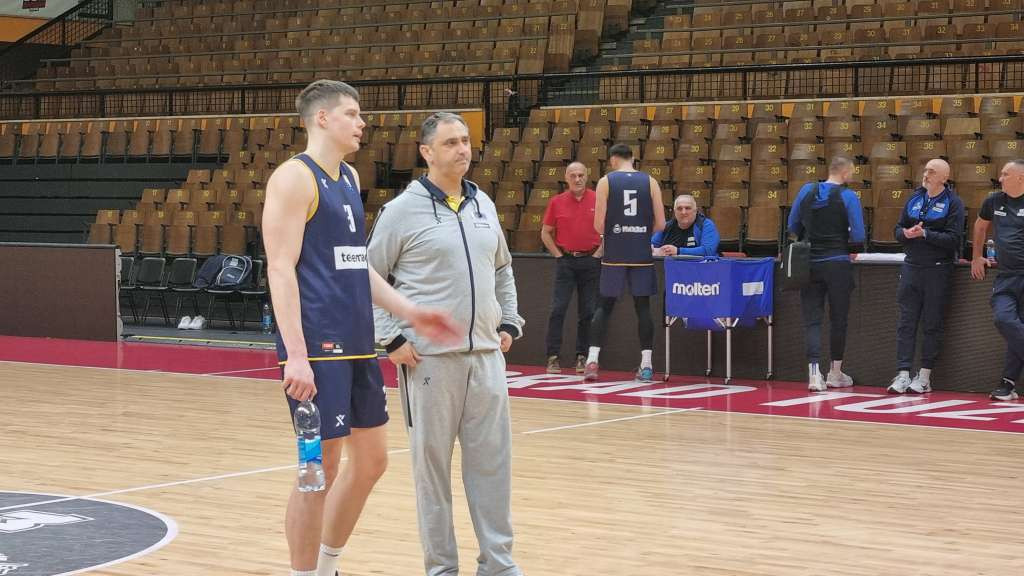 Gjergja čeka Penavu, Robertson otpao