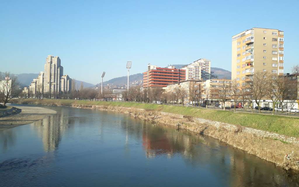 Promocijama u školama i Danom otvorenih vrata, UNZE privlači studente iz ZDK-a, SBK i Sandžaka