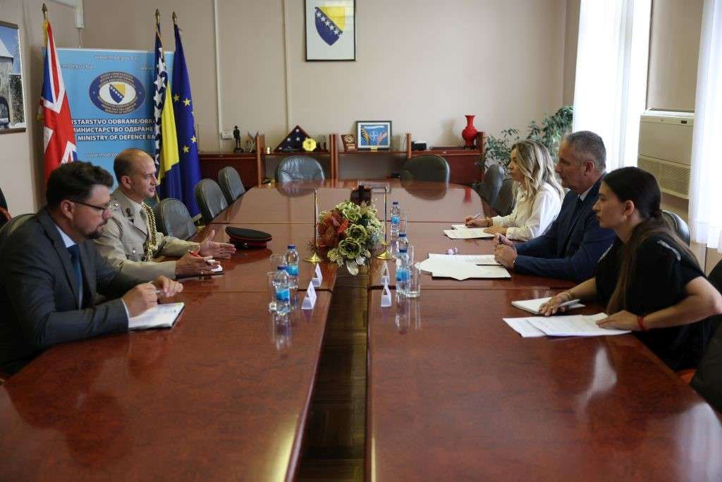 Zamjenik ministra odbrane primio britanskog vojnog atašea brigadira Taylora