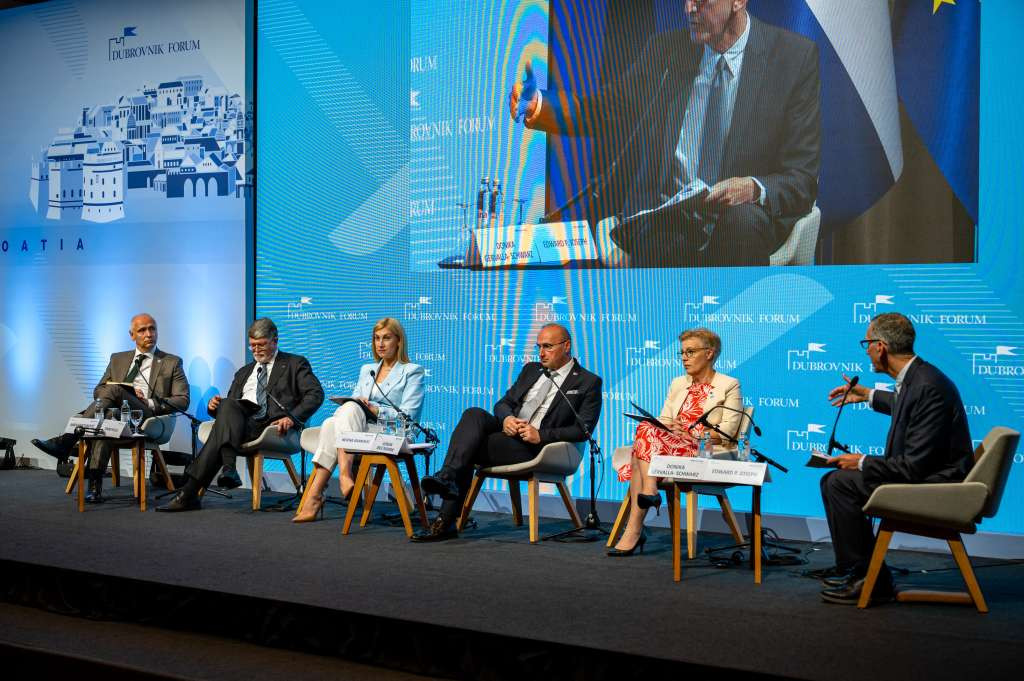 Kapetanović na Dubrovnik Forumu: Kroz regionalnu saradnju učimo da pravimo kompromise
