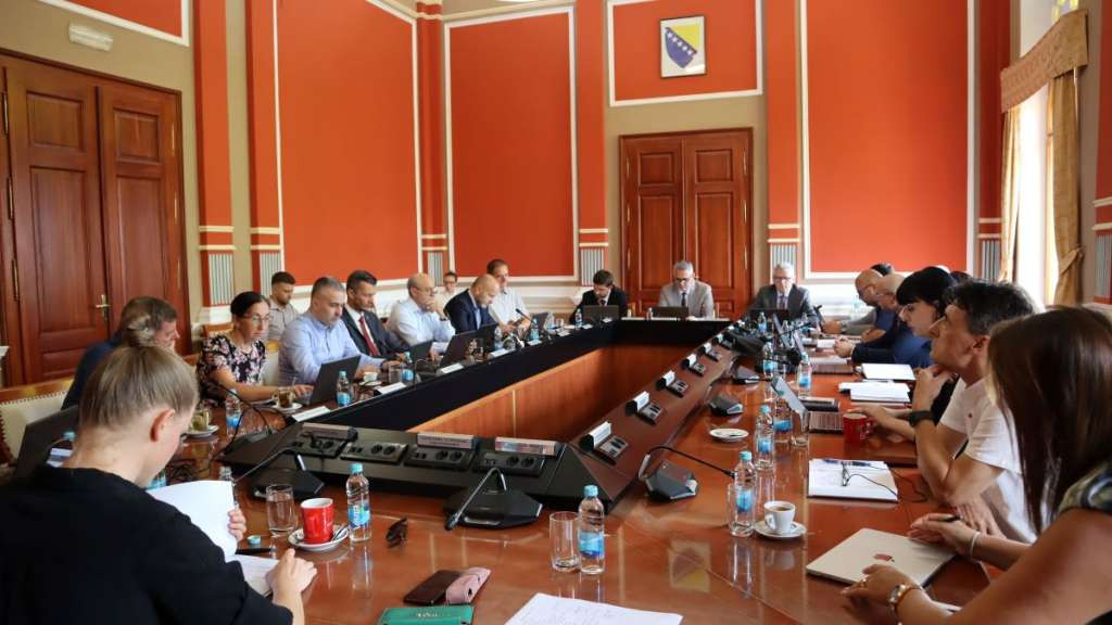 Vlada Brčkog usvojila Strategiju razvoja suradnje s iseljeništvom 2025–2029.