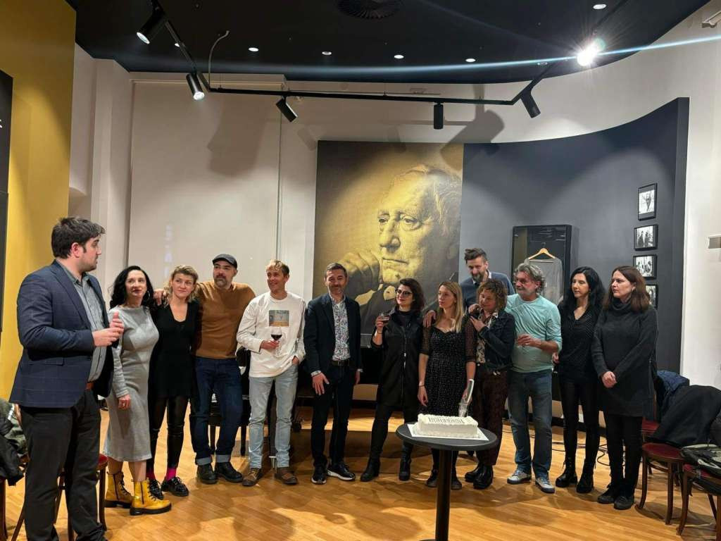 Predstave HNK Mostar 'Gnijezdo' i 'Noć s Aleksom' očarale šibensku publiku