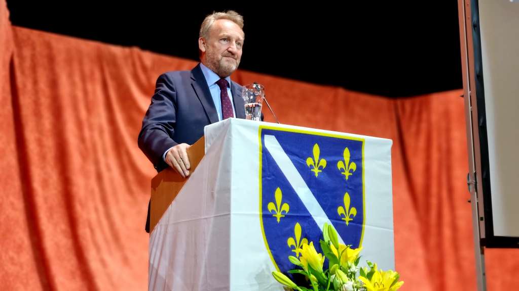 Izetbegović u Grazu: Dijaspora je dodatna snaga za BiH, vi nam možete pomoći da se pokrenemo u pravom smjeru