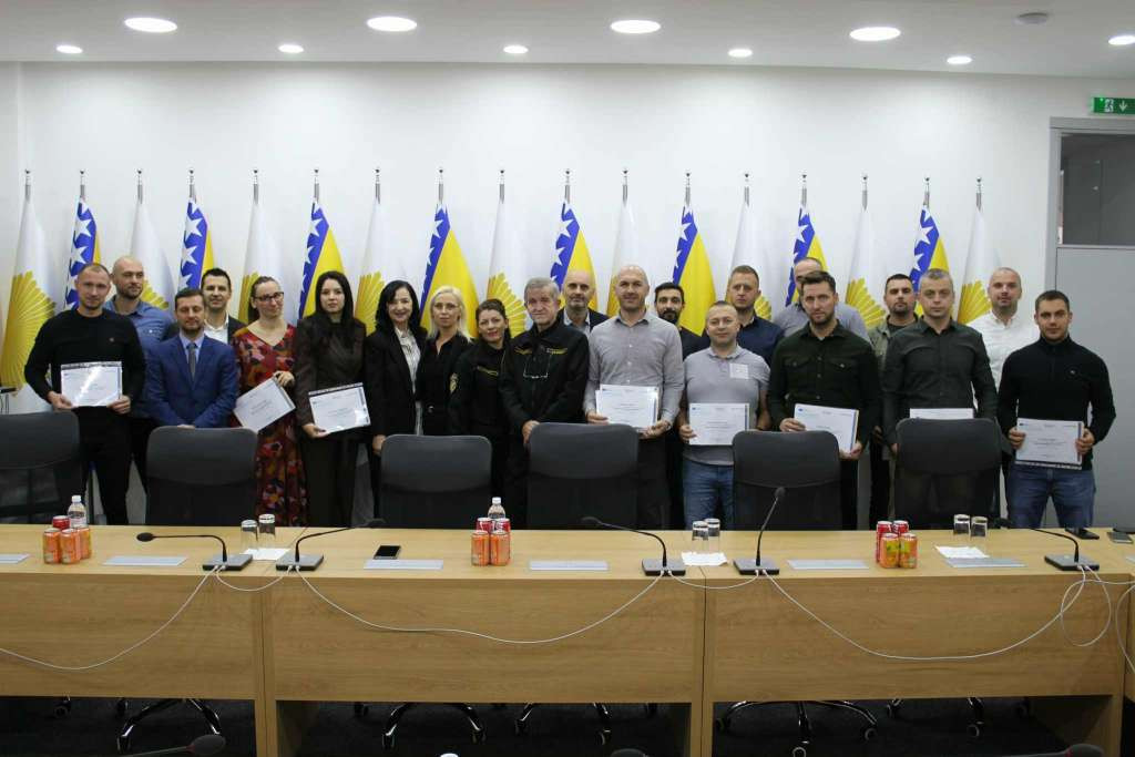 Sedam kantonalnih ministarstava na Policijskoj akademiji FMUP-a prošlo obuku o cyber kriminalu