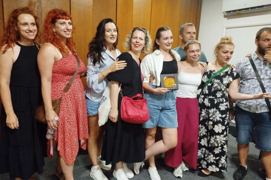 Okrugli stol o predstavi 'Mala' BNP Zenica, priči o odrastanju djevojčica u postratnoj BiH