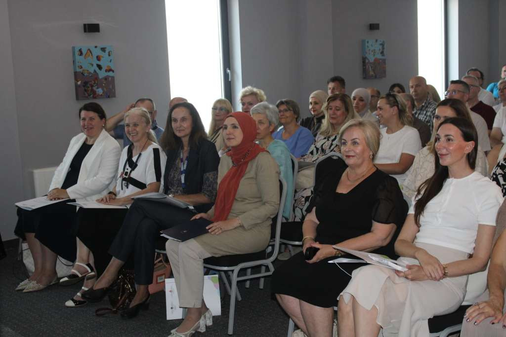 U Bihaću otvoren seminar za direktorice i direktore škola KS