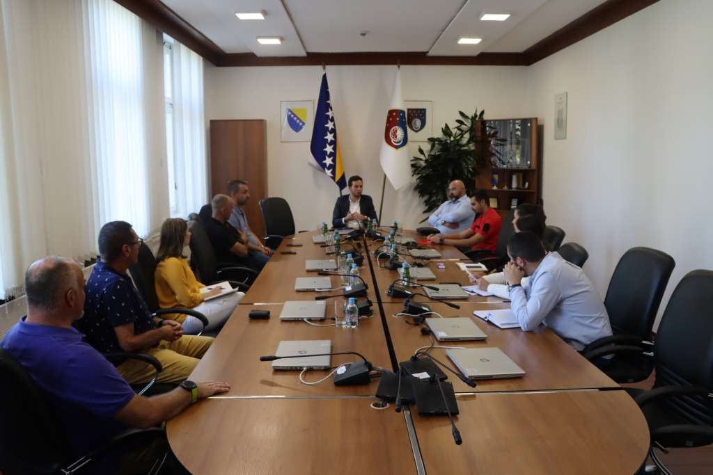 Uk: Krećemo u kreiranje zakonske regulative kako bismo regulisali status Gorske službe spašavanja KS