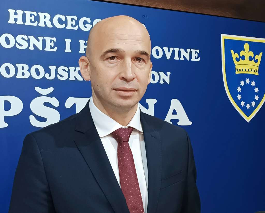 Vlada ZDK donijela nekoliko odluka za kupovinu opreme i CT uređaja za KBZ