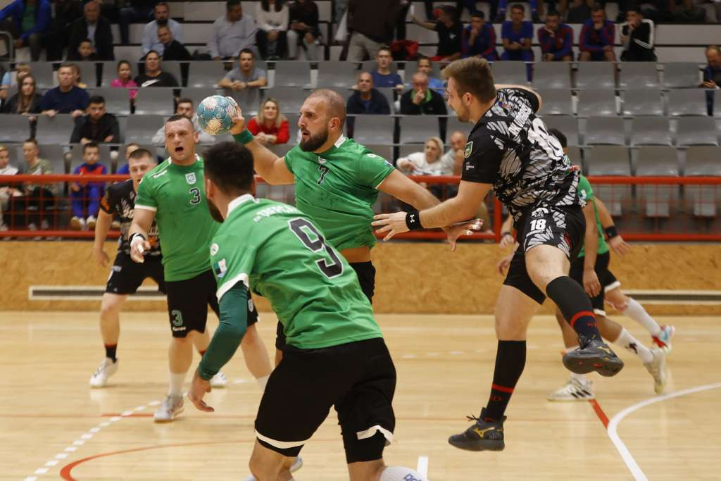 Rukomet - Vogošćani remizirali u prvom susretu 2. kola Kupa EHF