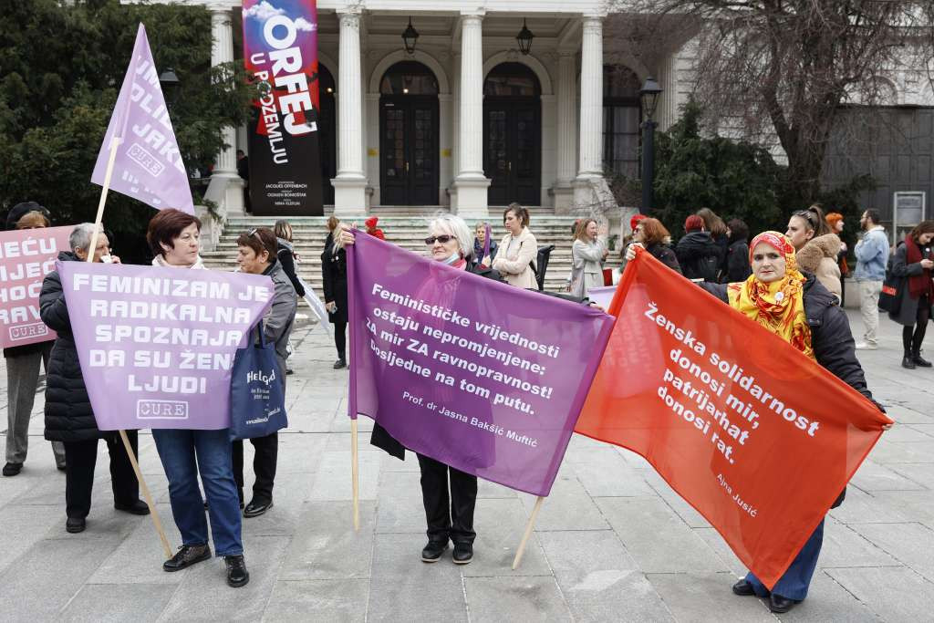 Mirovno-aktivistički marš Fondacije CURE povodom Međunarodnog dana žena