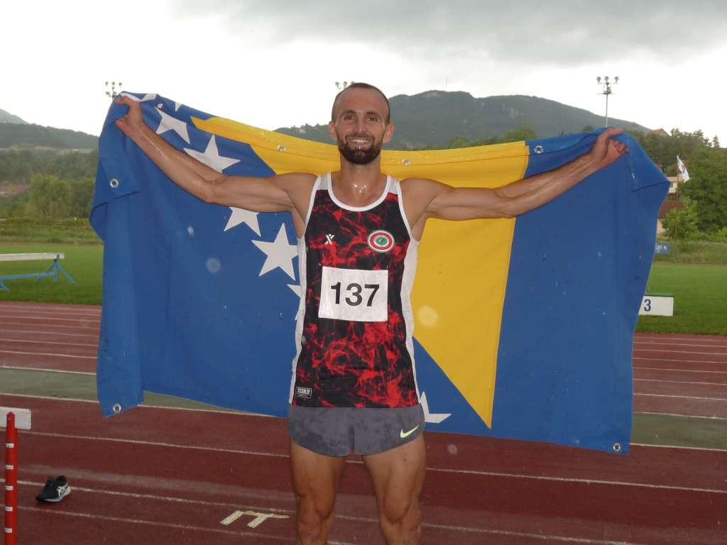 Tuki naslov na 800 m, Reizbegović oborila rekord na 200 m