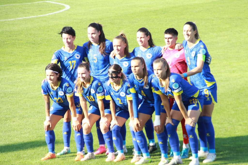 BiH vodila protiv Slovenije pa u drugom poluvremenu s igračicom manje uspjela sačuvati bod