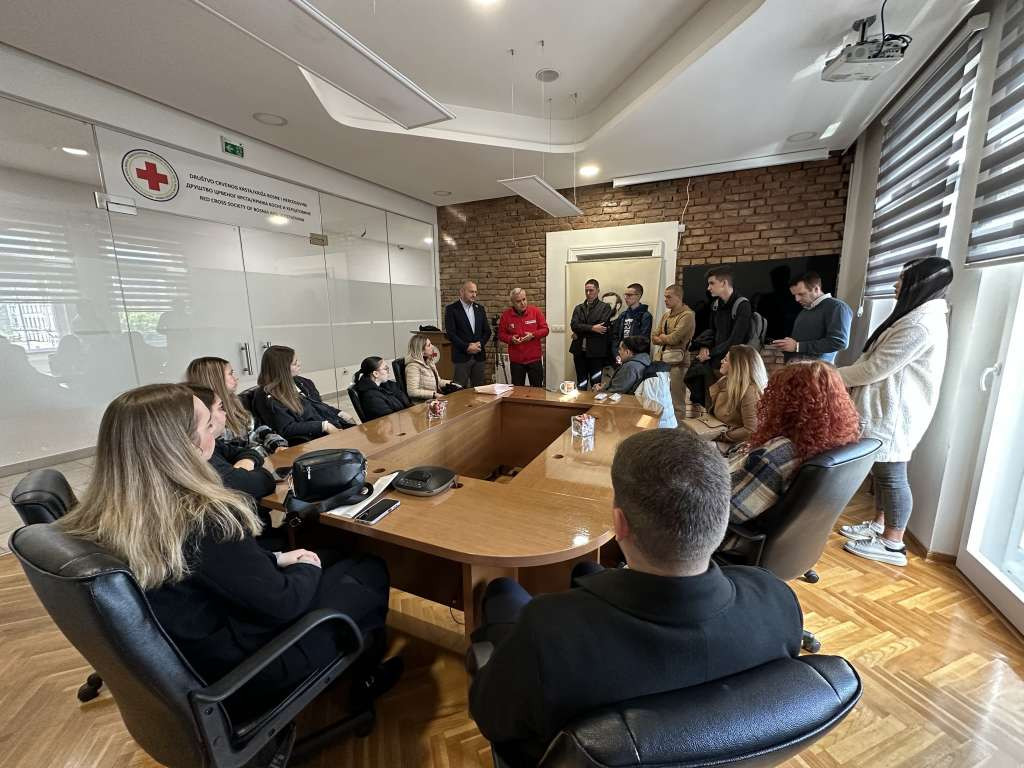 Srednjoškolci iz Sarajeva prikupili novac za pomoć stanovništvu u Gazi