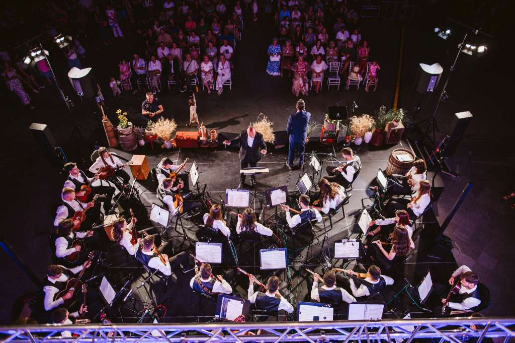 Mostar: Otvoren 1. međunarodni festival tamburaške glazbe 'TamburaMo'