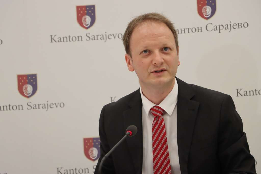 Tužilaštvo KS predložilo ukidanje pritvora osumnjičenom ministru Bojanu Bošnjaku