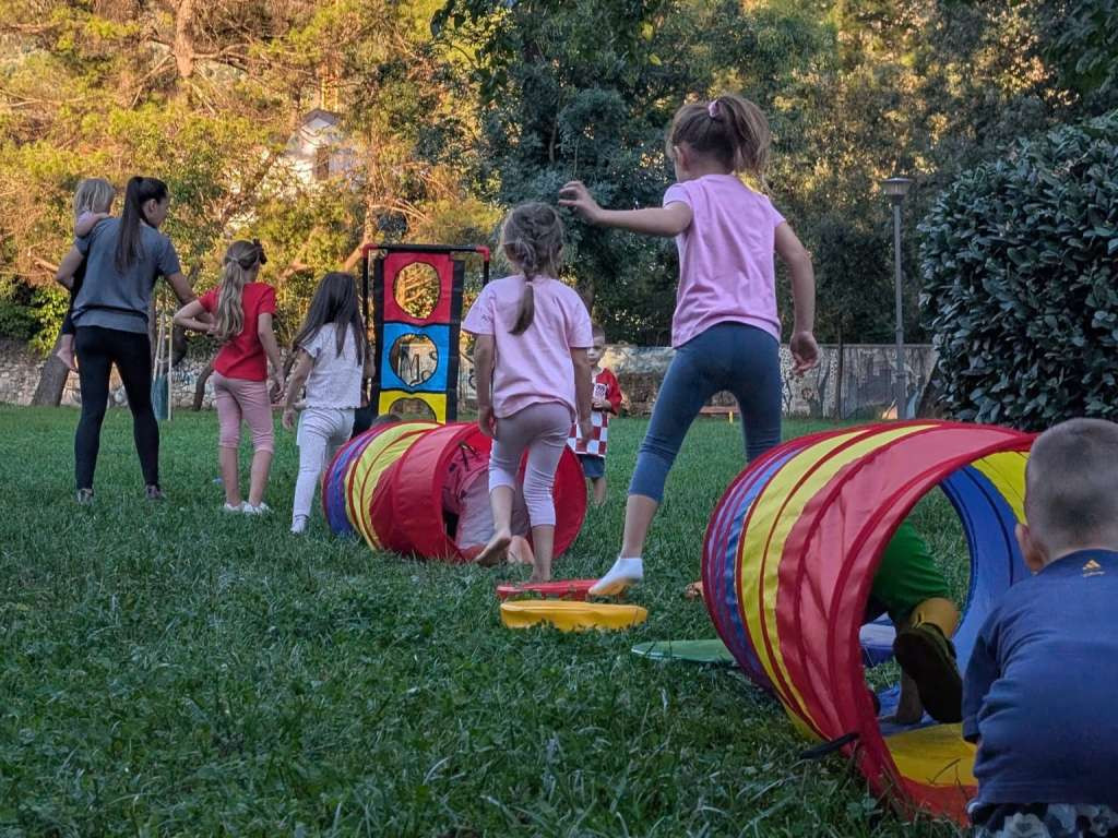 Mostarski nastavnici pokrenuli besplatne radionice za djecu, park Zrinjevac zaslužuje više sadržaja