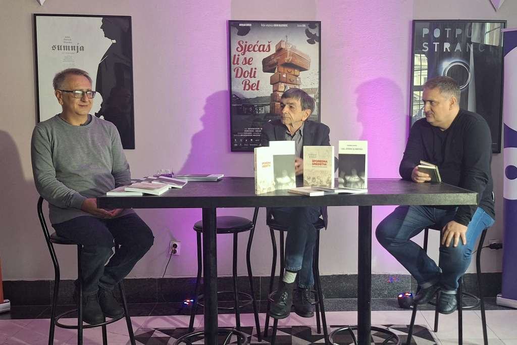 U Kamernom teatru 55 predstavljene knjige Svetislava Jovanova iz oblasti teatrologije