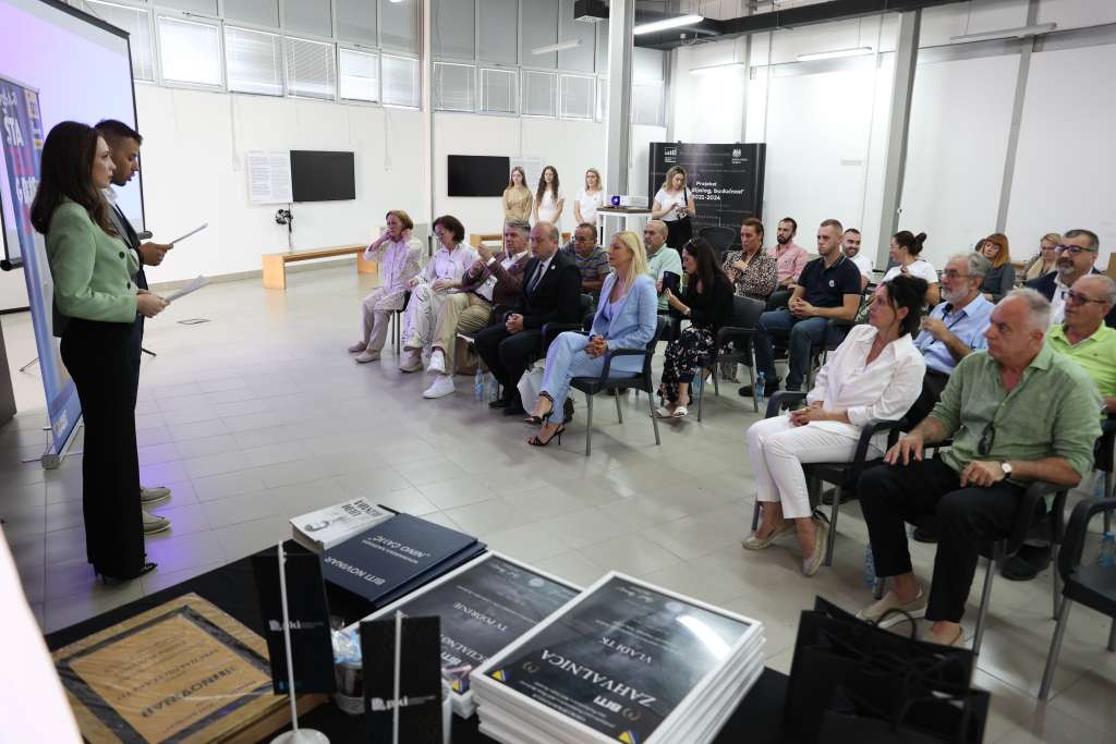 U Memorijalnom centru Srebrenica-Potočari dodijeljene novinarske nagrade 'Nino Ćatić'