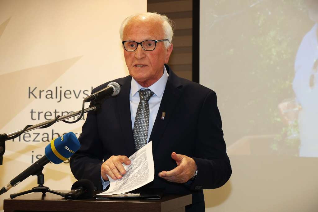 U Mostaru predstavljana knjiga Josipa Muselimovića 'Putevi i stranputice'