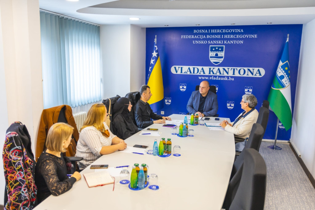 Predstavnici Udruženja distrofičara u posjeti Vladi USK