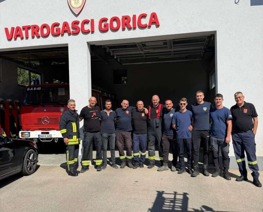 Vatrogasni ispit položio jedan profesionalni i 12 dobrovoljnih vatrogasaca u ZHK-u