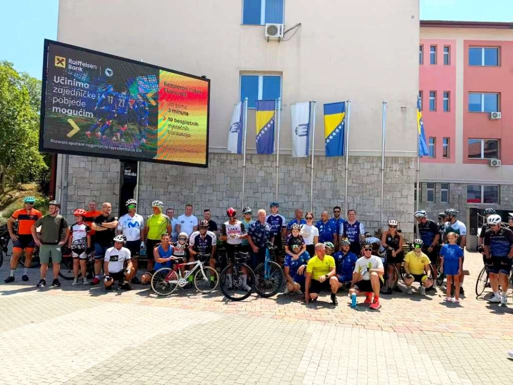 Iz Bihaća krenuo 6. biciklistički maraton do Kamičana u znak sjećanja na žrtve Prijedora