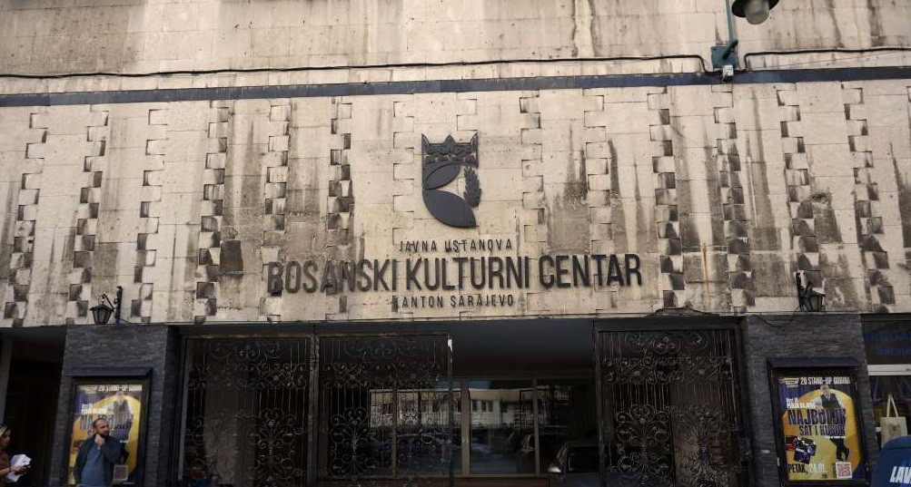 Ecija Ojdanić prvi put u Sarajevu s višestruko nagrađivanom komedijom 'Vla Vla Vlajland Cabaret'