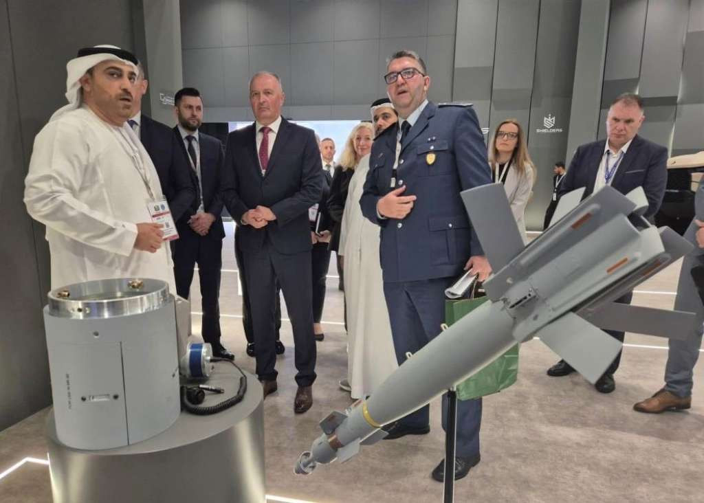 Helez i generalni menadžer Emiratskog vijeća kompanija namjenske industrije razgovarali o saradnji