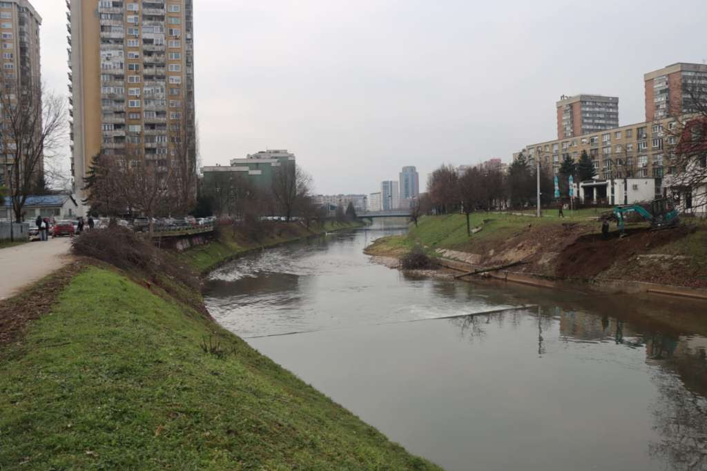 Počela izgradnja novog mosta ‘Paper Bridge’ preko Miljacke