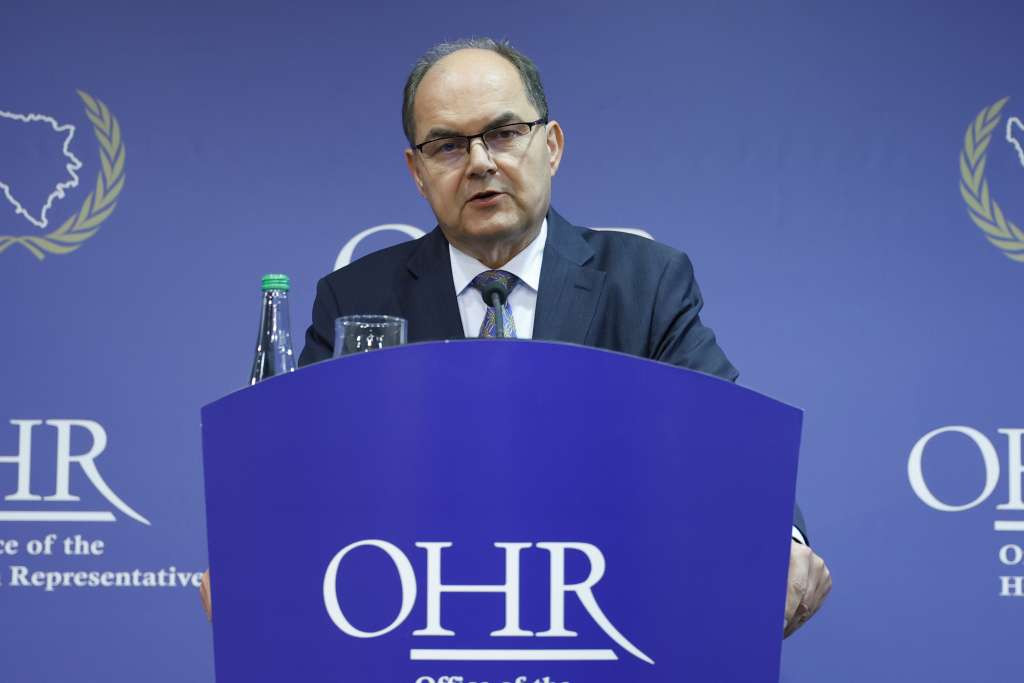 Schmidt o 9. januaru: Odluke Ustavnog suda BiH finalne i obavezujuće