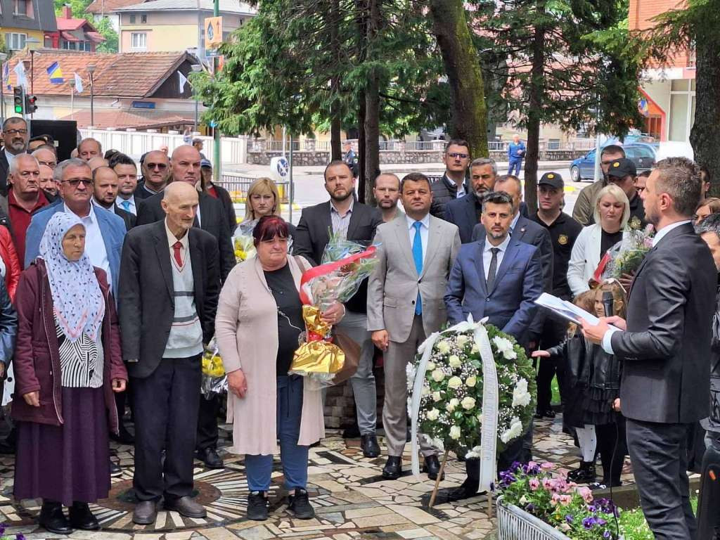 Hurtić prisustvovao svečanosti povodom Dana općine Kladanj