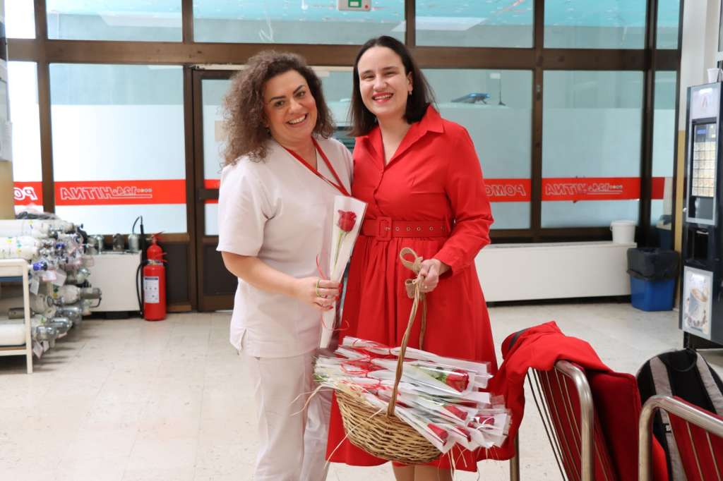 Načelnica Karić uručila ruže građankama Novog Sarajeva