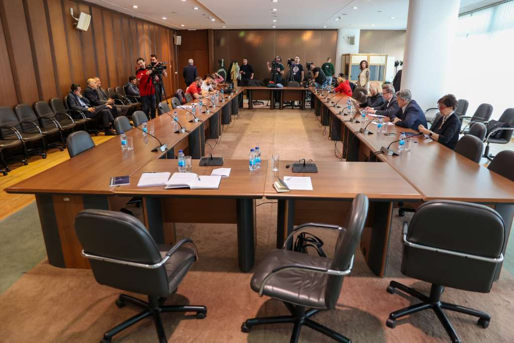 Srđan Amidžić i Zora Vidović nisu došli na javno saslušanje, novi termin saslušanja 8. maja
