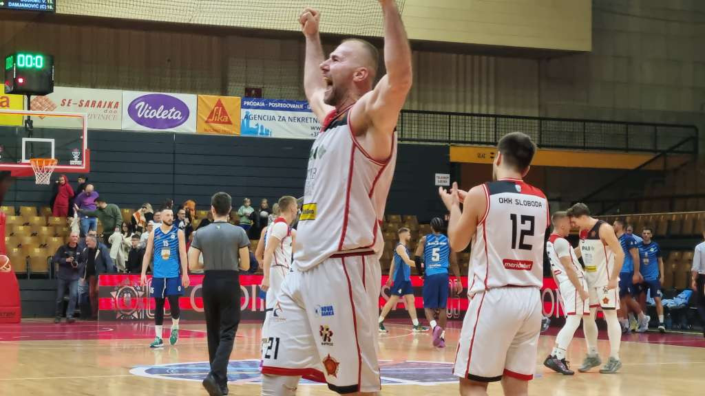 Pobjeda košarkaša Slobode nad Slavijom u dramatičnoj završnici