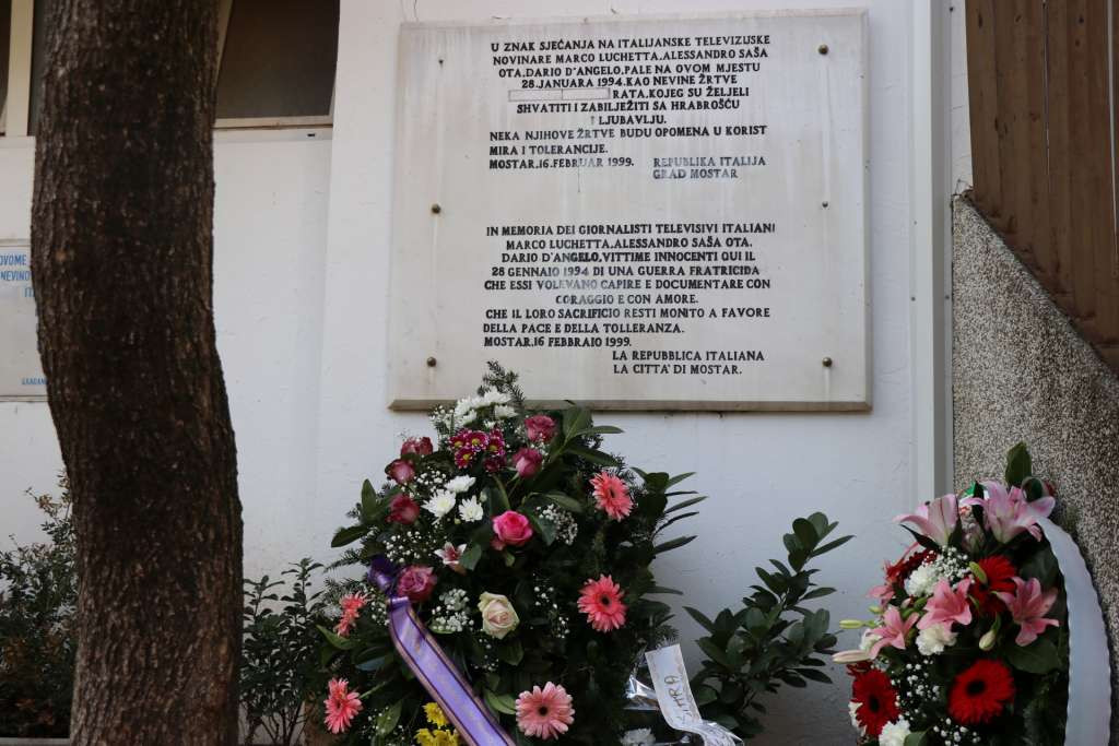 Talijanska veleposlanica odala počast ubijenim novinarima RAI-ja u Mostaru