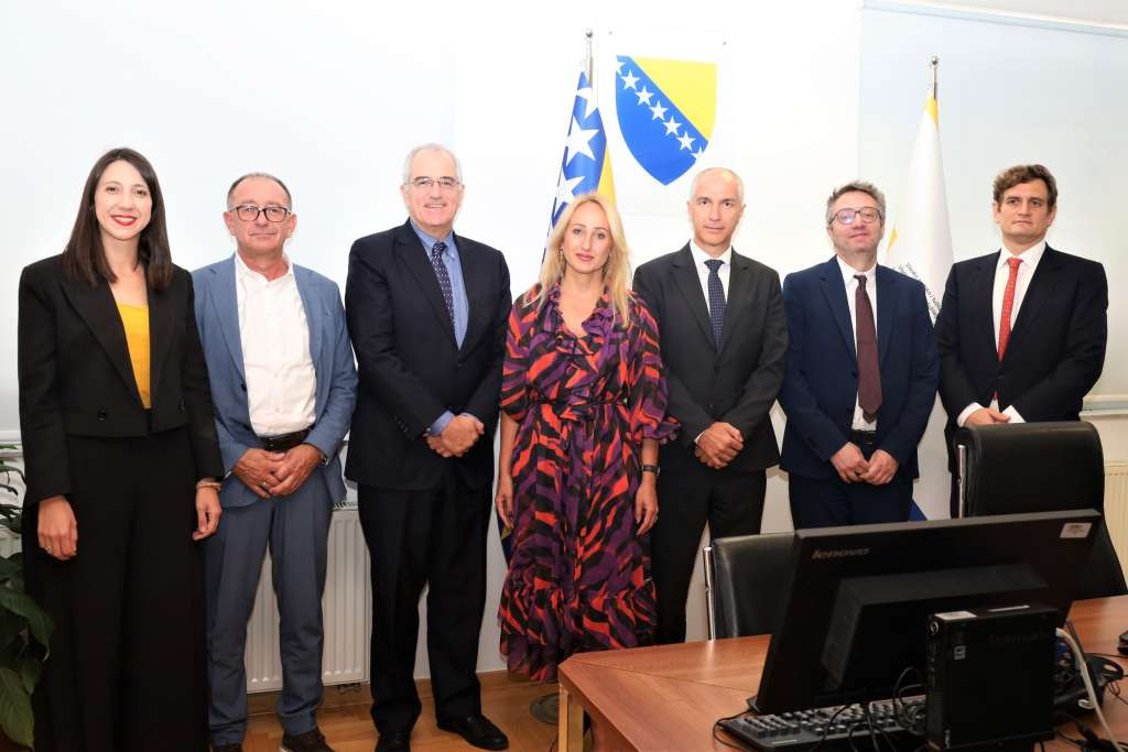 Šef Misije OSCE-a Rick Holtzapple u nastupnoj posjeti VSTV-u BiH