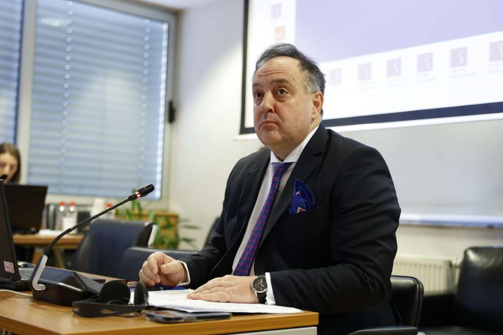 Debevec i ostali - Suđenje ponovo iza zatvorenih vrata