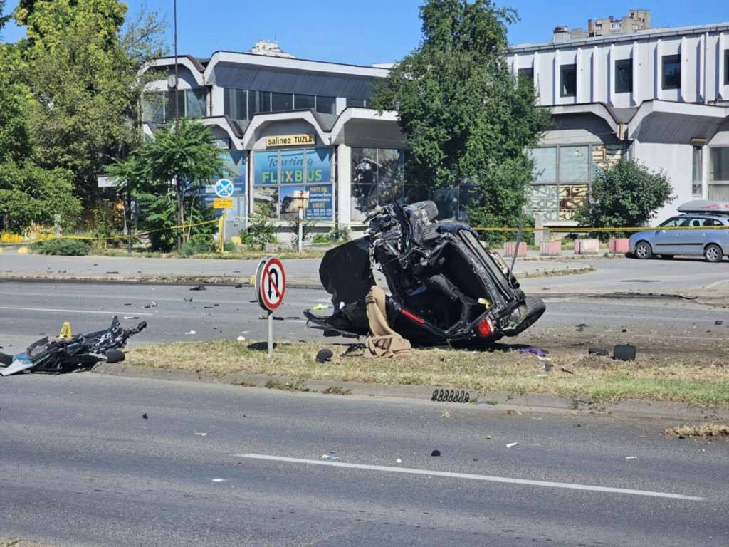 Teška nesreća u Tuzli, više osoba povrijeđeno