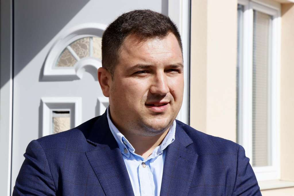 Bivšem državnom ministru Milošu Lučiću određene mjere zabrane